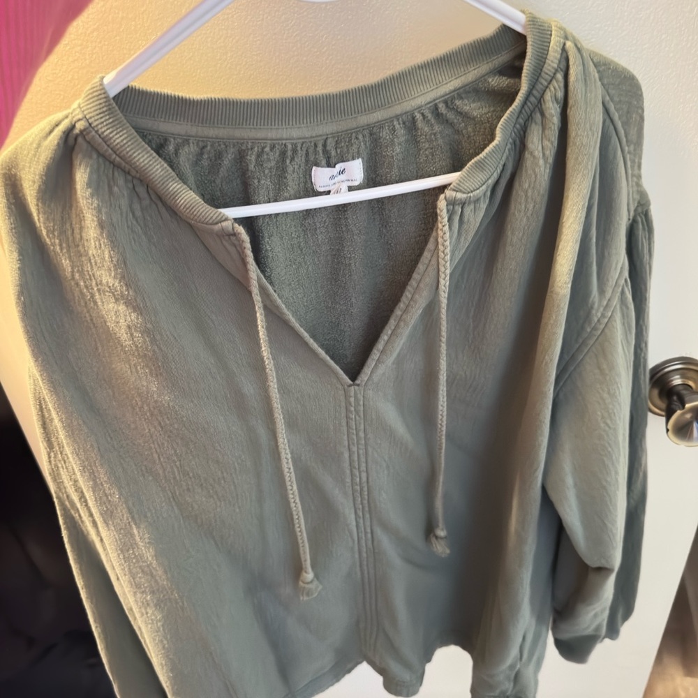 Aerie Olive V-Neck Hoodie